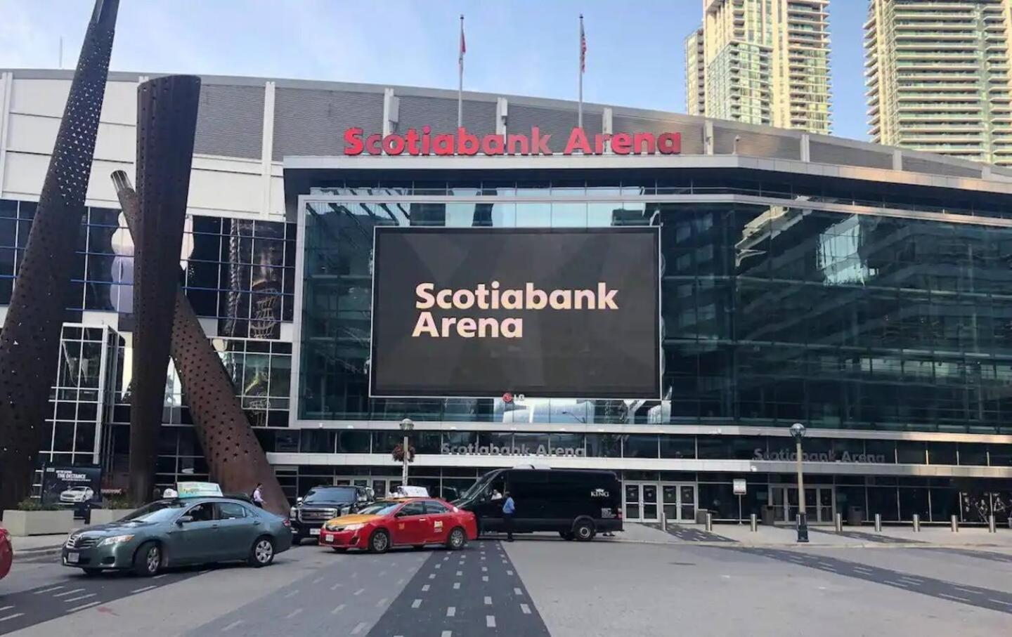 3 Bedroom Beside Cn Tower With Parking Downtown Toronto Bagian luar foto